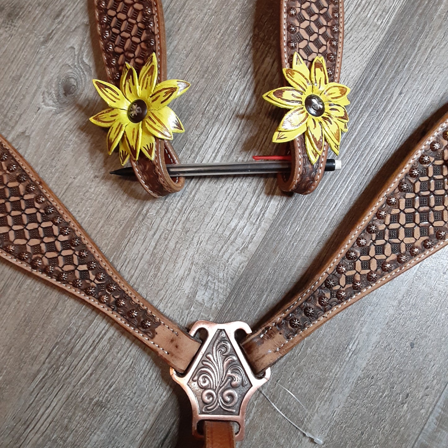 Showman Sunflower Headstall & Breastcollar Set